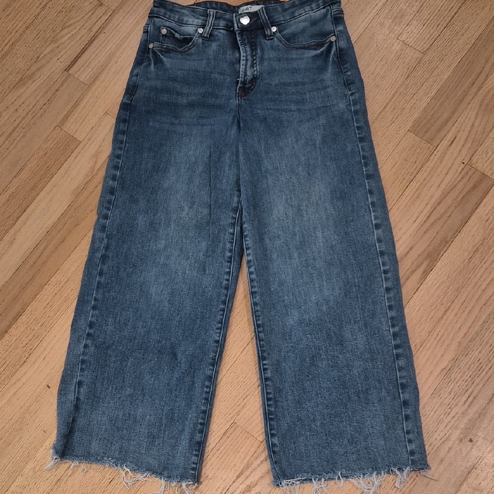 Oat New York Wide-Leg Raw Hem Jeans in Faded Blue